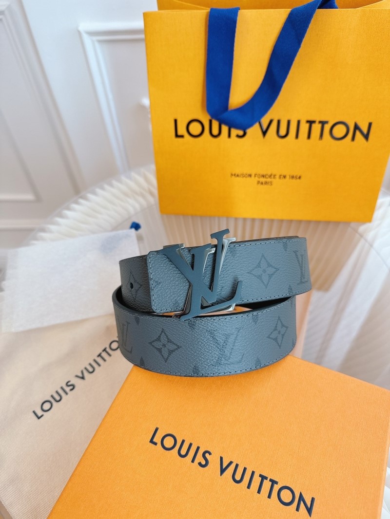 l0vis Vvtt0n belts